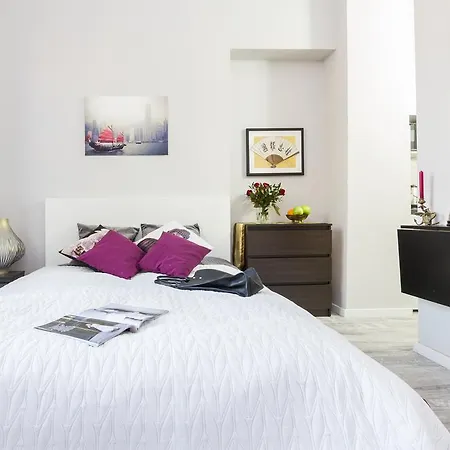 Apartament World *
